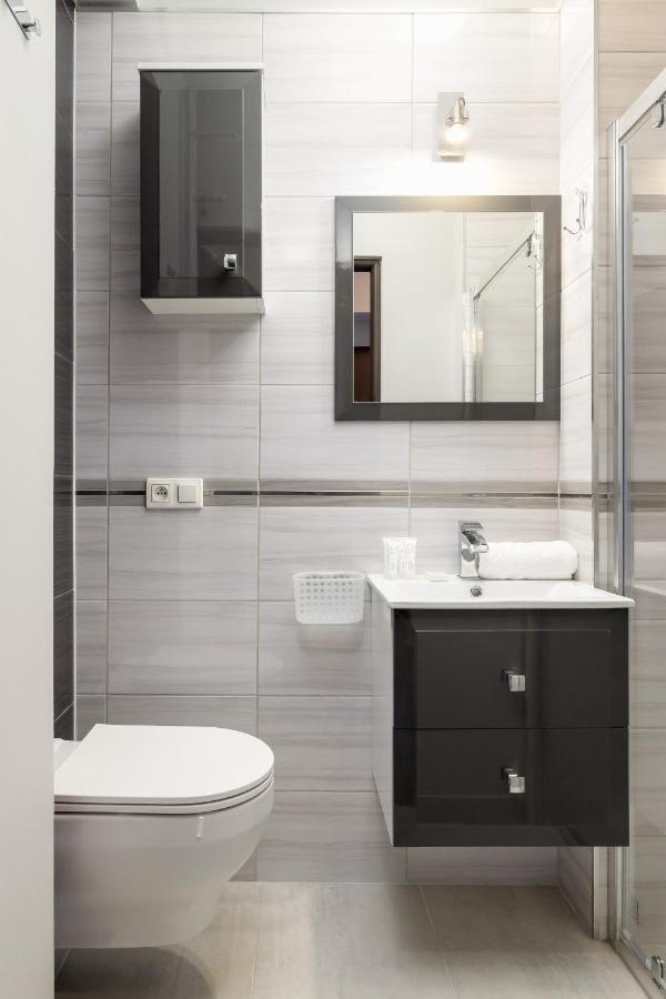 Stylish Korfantego Apartment Next To Spodek By Noclegi Renters 卡托维兹 外观 照片