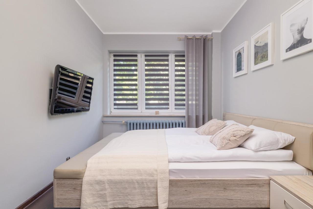 Stylish Korfantego Apartment Next To Spodek By Noclegi Renters 卡托维兹 外观 照片