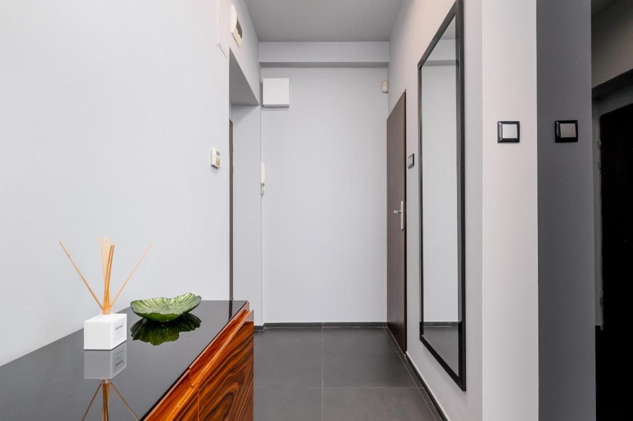 Stylish Korfantego Apartment Next To Spodek By Noclegi Renters 卡托维兹 外观 照片